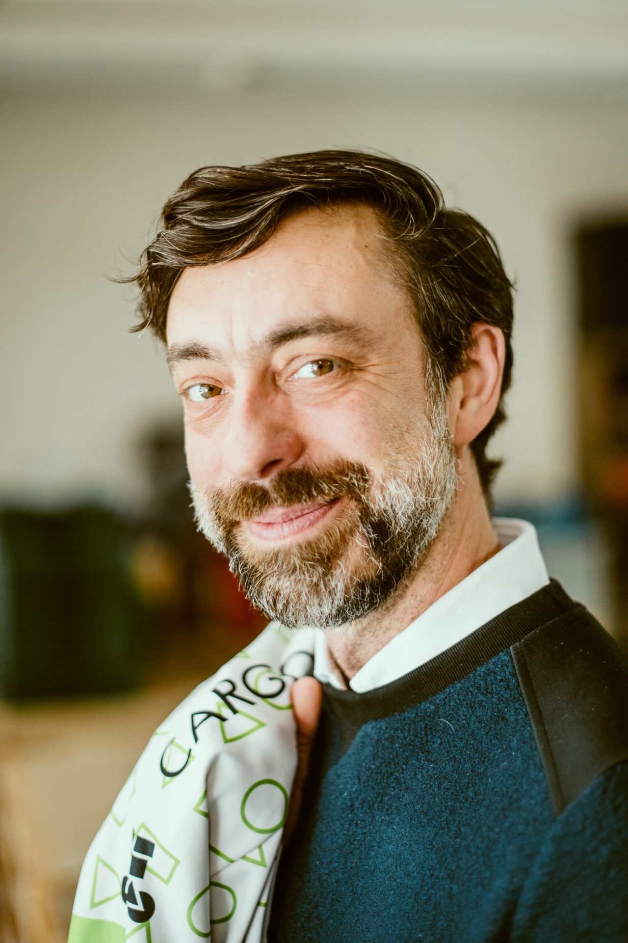 2025-03-28-Mathias_sercu_Stadsmagazine_mantelzorger